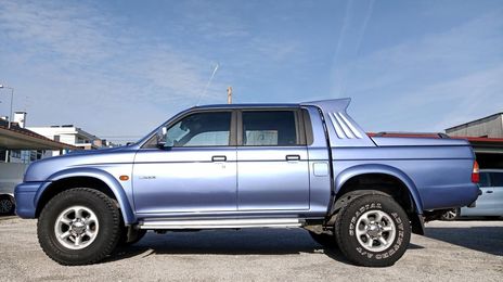 Mitsubishi L200 • 1999 • 288,933 km