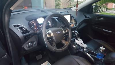 Ford Escape • 2014 • 580,000 km