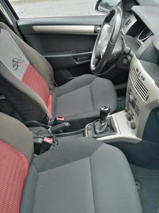 Opel Astra • 2007 • 125,000 km