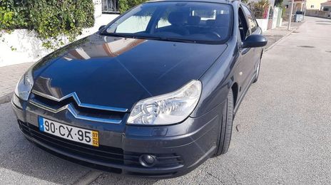 Citroën C5 • 2007 • 200,000 km