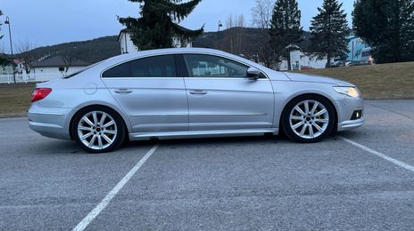 Volkswagen Passat CC • 2009 • 203,000 km