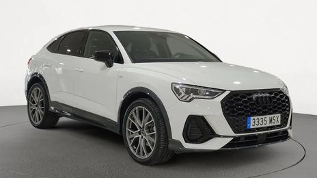 Audi Q3 • 2024 • 18,611 km