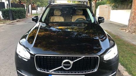 Volvo XC90 • 2015 • 154,000 km