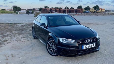 Audi S3 • 2014 • 94,300 km