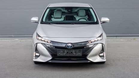 Toyota Prius • 2017 • 144,500 km