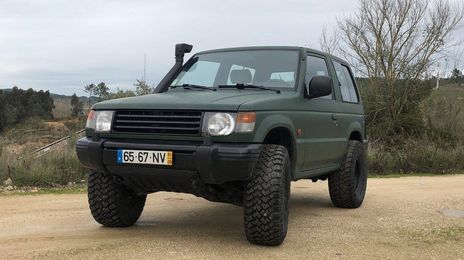 Mitsubishi Pajero • 1991 • 190,000 km