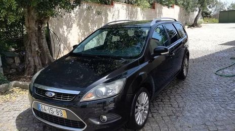 Ford Focus • 2010 • 200,000 km