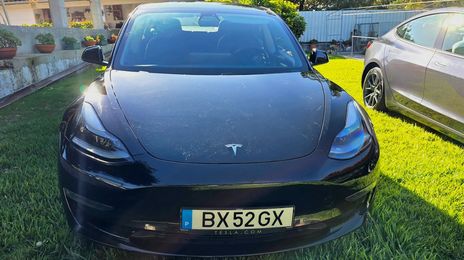 Tesla Model 3 • 2021 • 62,000 km