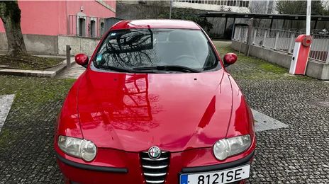 Alfa Romeo 147 • 2001 • 187,878 km