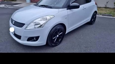 Suzuki Swift • 2012 • 120,000 km