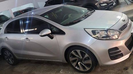 Kia Rio • 2017 • 50,000 km