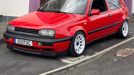 Volkswagen Golf • 2009 • 78,000 km