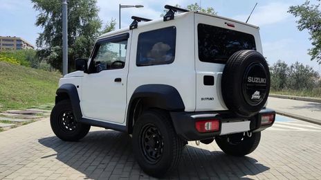 Suzuki Jimny • 2020 • 35,800 km