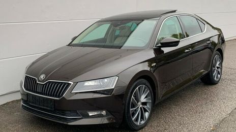 Škoda Superb • 2018 • 72,000 km
