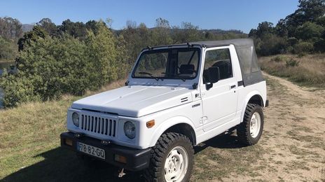 Suzuki Samurai • 1992 • 73,000 km