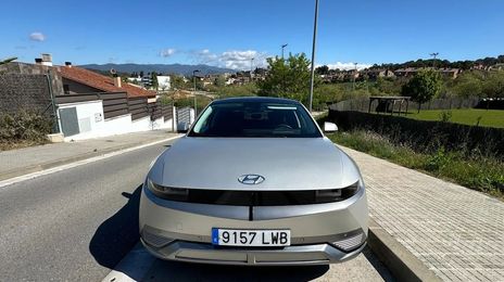 Hyundai Ioniq Electric • 2022 • 42,200 km