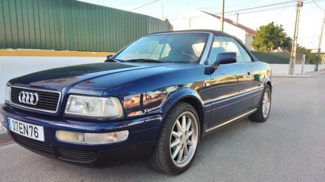 Audi 80 • 1998 • 204,000 km