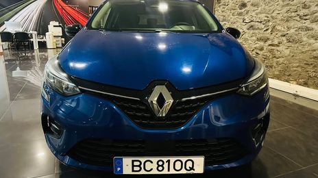 Renault Clio • 2023 • 40,000 km