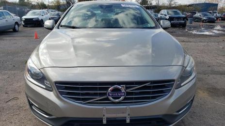 Volvo S60 • 2014 • 10,000 mi