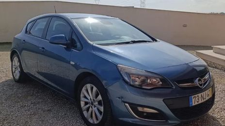 Opel Astra • 2012 • 154,045 km
