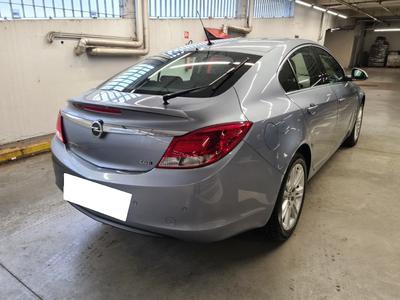 Opel Insignia • 2009 • 195,100 km
