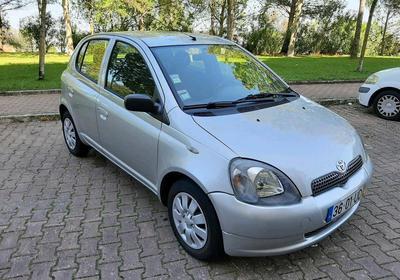 Toyota Yaris • 2002 • 170,000 km