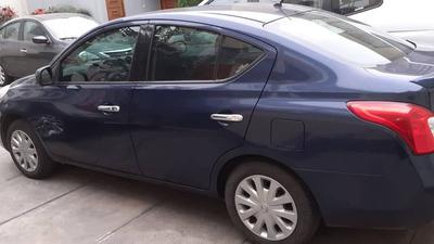 Nissan Versa • 2014 • 94,000 km