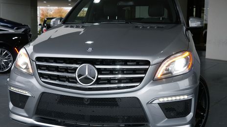 Mercedes-Benz ML550 • 2016 • 90,500 km