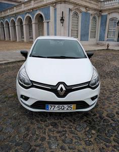 Renault Clio • 2017 • 10,000 km