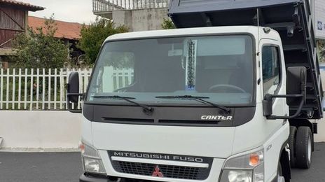 Mitsubishi Fuso canter • 2009 • 180,000 km