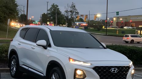 Hyundai Santa Fe • 2020 • 165,000 mi