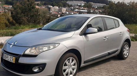 Renault Mégane • 2012 • 119,000 km