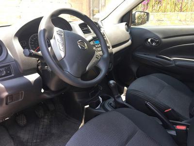 Nissan Versa sense • 2018 • 33,000 km