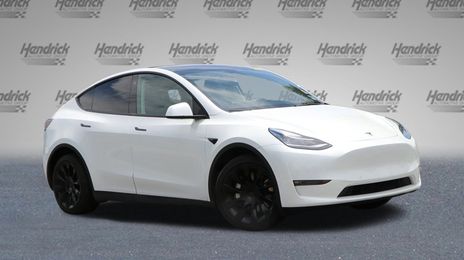 Tesla Model Y • 2021 • 13,000 km