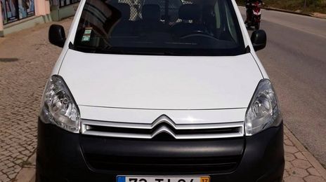 Citroën Berlingo • 2015 • 79,000 km