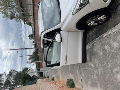 Hyundai Santa Fe • 2017 • 33,500 km