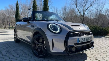 MINI Cooper S Cabrio • 2014 • 15,000 km