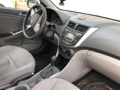 Hyundai Accent • 2017 • 60,000 km