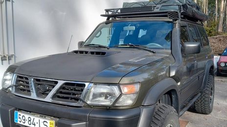Nissan Patrol • 1998 • 180,000 km
