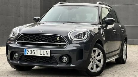 MINI Cooper Countryman • 2021 • 68,000 km