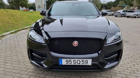 Jaguar F-Pace • 2017 • 60,000 km