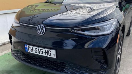 Volkswagen ID.4 • 2023 • 19,000 km