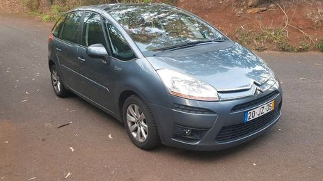 Citroën C4 • 2010 • 110,000 km