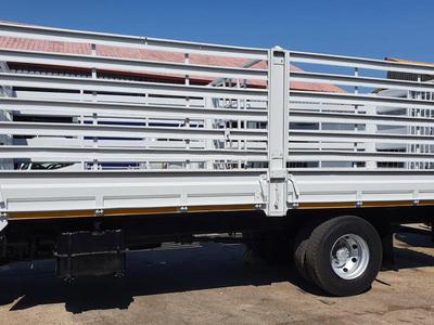 Isuzu MU-X • 2006 • 189,020 km