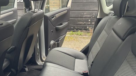 Mercedes-Benz A-Class • 2009 • 127,000 mi