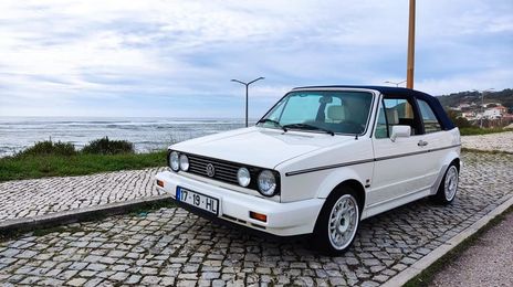 Volkswagen Amarok • 1988 • 158,000 km