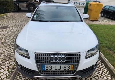 Audi A4 Allroad • 2011 • 299,999 km