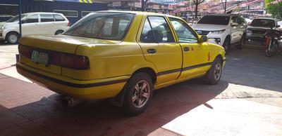 Nissan Sentra • 1995 • 140,000 km