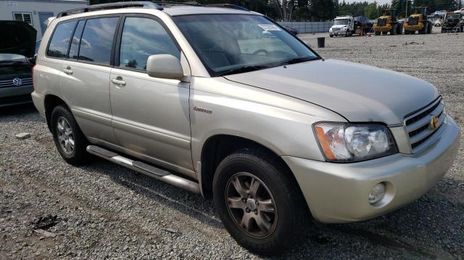Toyota Highlander • 2002 • 10,000 mi