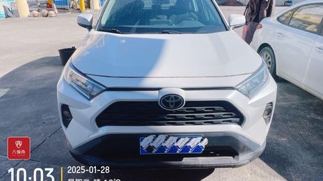 Toyota RAV4 • 2020 • 43,200 km